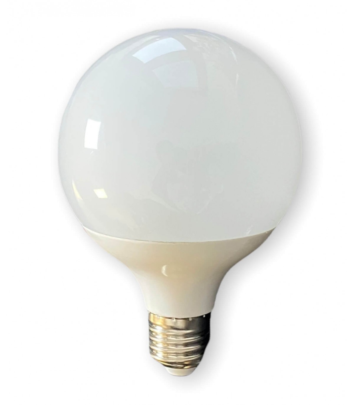 Ampoule économie d'énergie à LED E14, 5W 230V, blanc chaud à 4,90